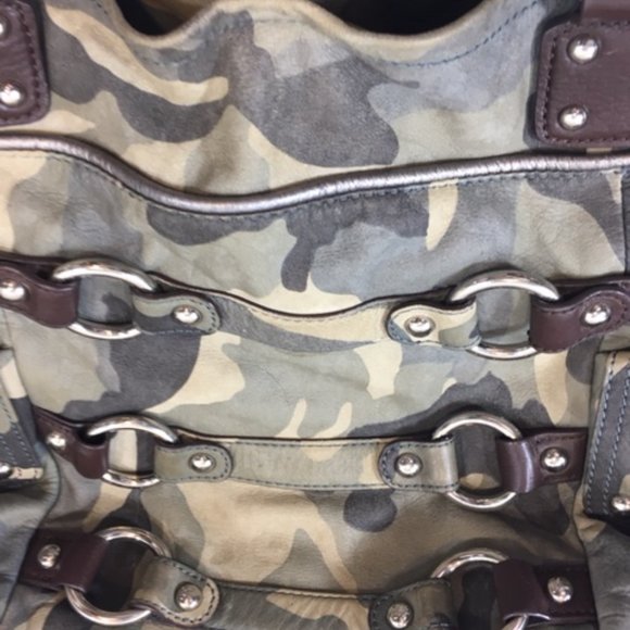 B Makowsky Kimberly Camo Green Brown Leather Shoulder Bag Hobo Large - Picture 7 of 16